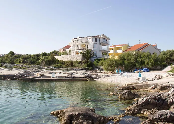 In Rogoznicko Daire Zečevo